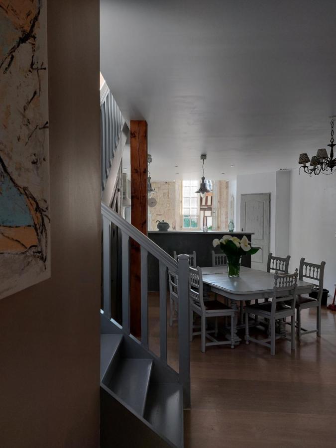 L'Appartement De La Maison Bleue Villeréal Eksteriør bilde